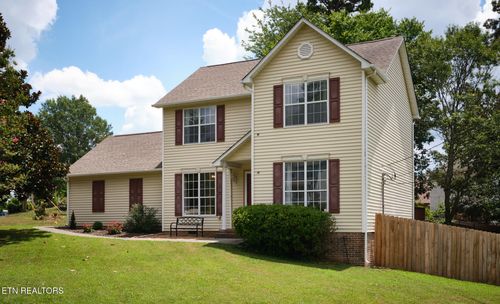 8800 Quails Bend Ln, Knoxville, TN, 37923-1682 | Card Image