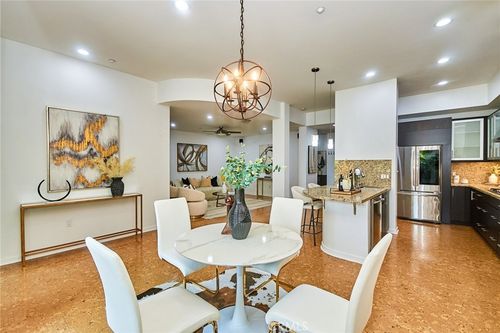 313-21 Gramercy, Irvine, CA, 92612-0008 | Card Image