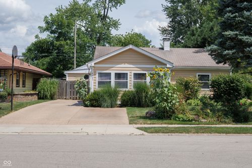 8405 Harrison Dr, Lawrence, IN, 46226-2034 | Card Image