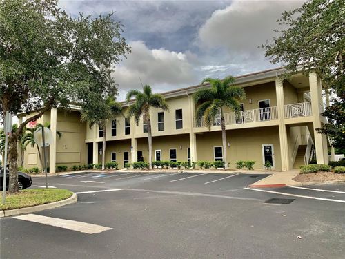 6-and-7-8245-8249 Vicela Dr, Sarasota, FL, 34240-1462 | Card Image
