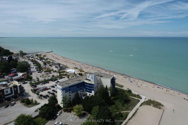 1 - 8 Oak St, Condo with 2 bedrooms, 1 bathrooms and 1 parking in Grand Bend ON | Image 30