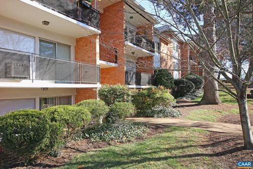 2-1800 Jefferson Park Ave, CHARLOTTESVILLE, VA, 22903-3541 | Card Image