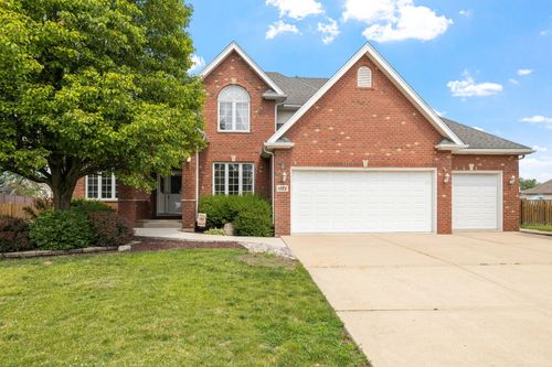1585 Hoop Ct, New Lenox, IL, 60451-2568 | Card Image
