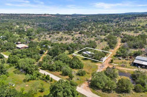 112 Mica Dr, Burnet, TX, 78611-4093 | Card Image