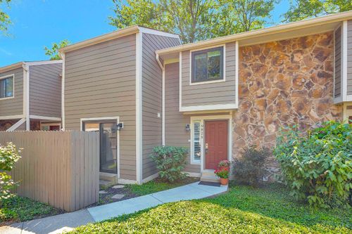 9825 Timbers Dr, Cincinnati, OH, 45242 | Card Image