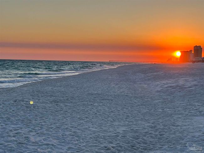 Beautiful sunsets year round | Image 66