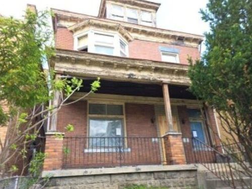 7133 Race St, Pittsburgh, PA, 15208-1424 | Card Image