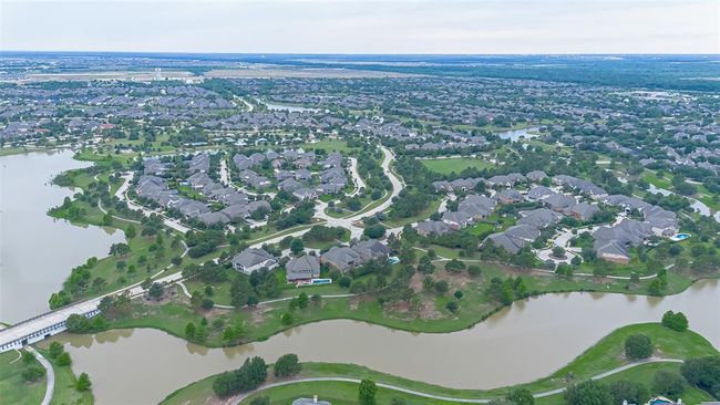 18415 Pin Oak Bend Dr, House other with 3 bedrooms, 3 bathrooms and 2 parking in Cypress TX | Image 23