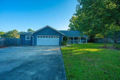 Family Room | Image 2