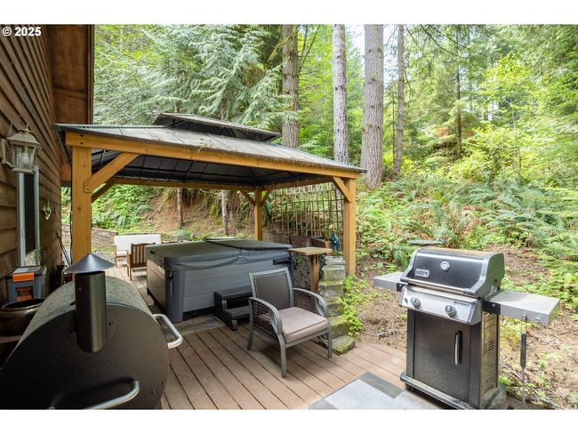 10256 Ridge View Ter, House other with 4 bedrooms, 3 bathrooms and null parking in Birkenfeld OR | Image 38