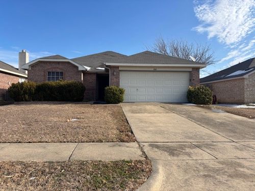 1008 Rock Springs Dr, Burleson, TX, 76028-7392 | Card Image