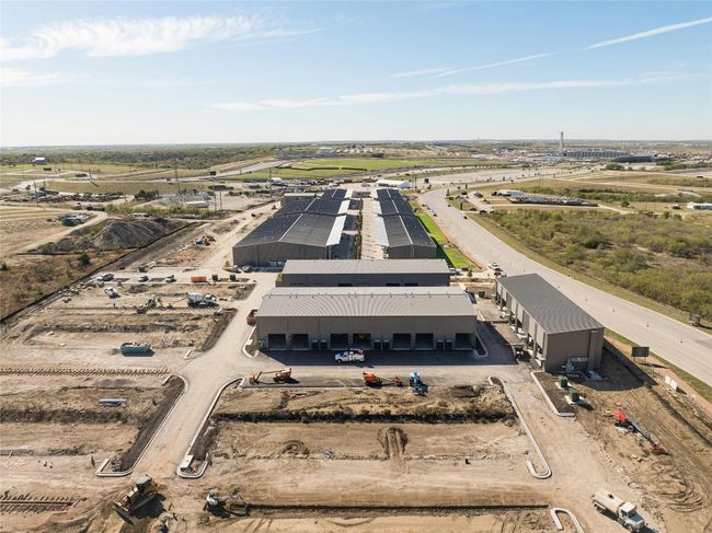 160 - 8001 Circuit Of The Americas Blvd, Condo with 0 bedrooms, 2 bathrooms and 12 parking in Del Valle TX | Image 4