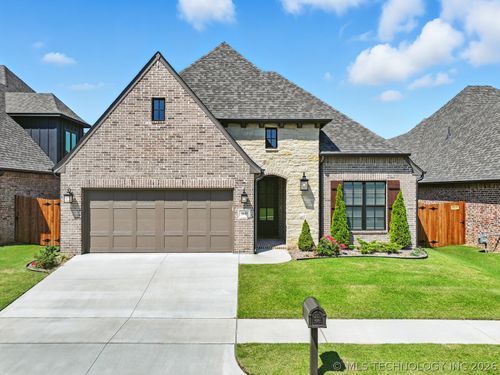 9069 E 62nd Pl, Tulsa, OK, 74133-1386 | Card Image