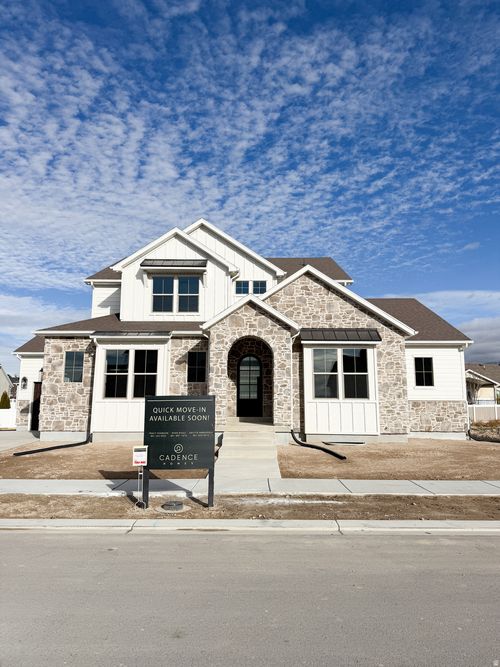 106-71 E Powell St, Vineyard, UT, 84059-2712 | Card Image