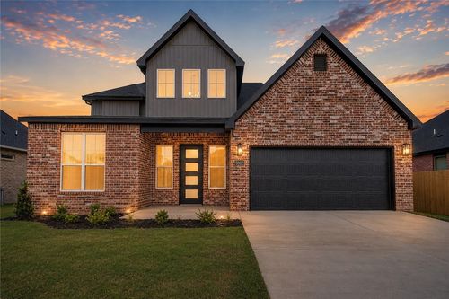6802 Sw Orange Ave, Bentonville, AR, 72713-4166 | Card Image