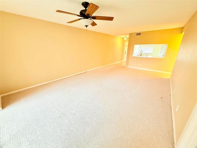 APT-206 - 2524 Nw 104 Th Ave, Condo with 2 bedrooms, 2 bathrooms and null parking in Sunrise FL | Image 9