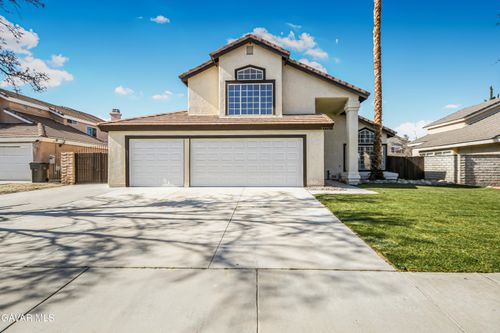 37717 49th Street, Palmdale, CA, 93552 | Card Image