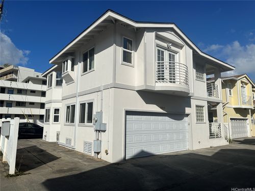 apt-a-2633 Maunawai Pl, Honolulu, HI, 96826-4821 | Card Image
