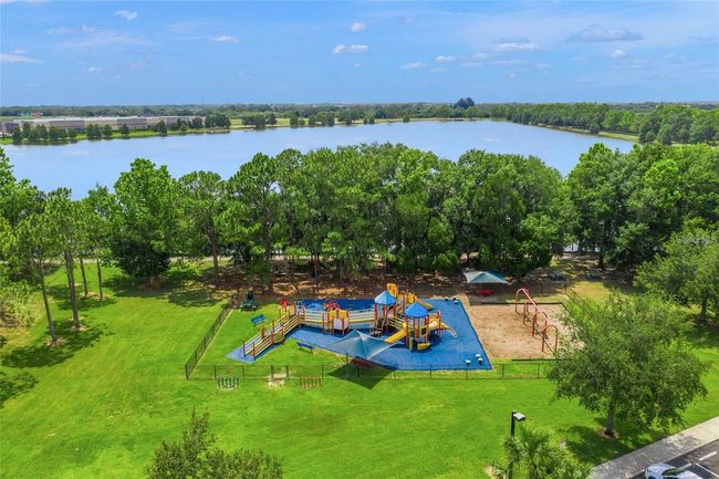 8906 Stone Harbour Loop, House other with 3 bedrooms, 2 bathrooms and null parking in BRADENTON FL | Image 79