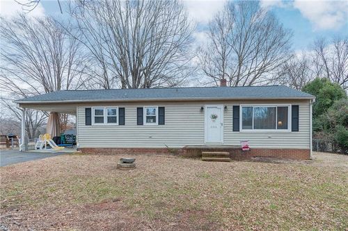 6316 Linda Dr, Lewisville, NC, 27023-9578 | Card Image