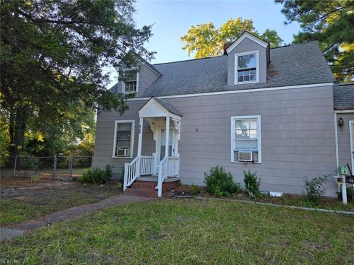 1-4102 Race St, Portsmouth, VA, 23707-3720 | Card Image