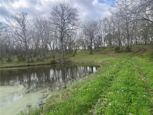 493 Sw 1000th Rd, Chilhowee, MO, 64733-9248 | Card Image