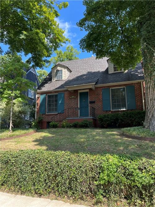 204 N East Avenue, Fayetteville, AR, 72701 | Card Image