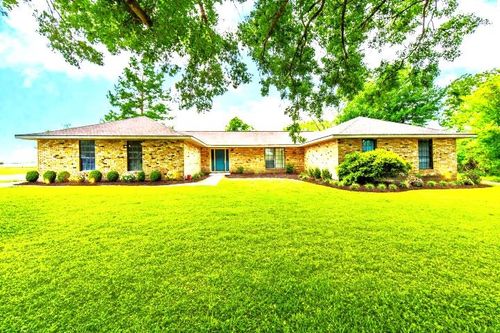 376 Highway 652, Raceland, LA, 70394-3773 | Card Image