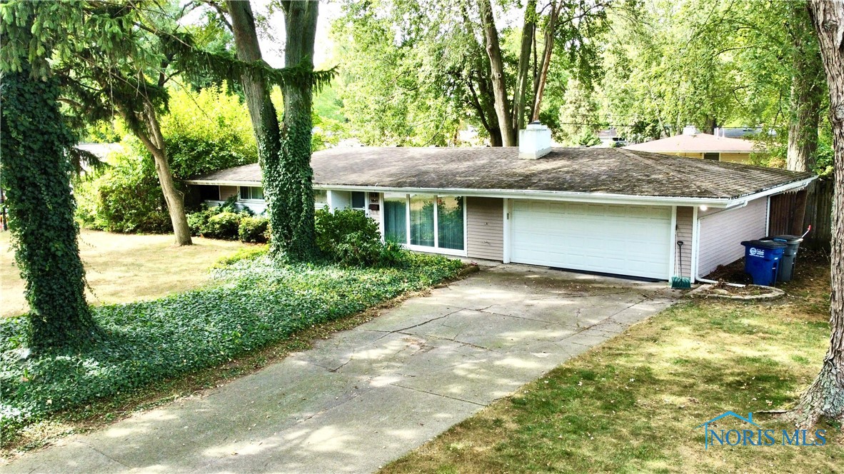 Lincolnshire Blvd, Toledo, OH 43606
