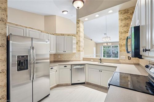 unit-1-8088 Sanctuary Dr, NAPLES, FL, 34104-6188 | Card Image