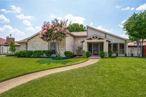 2005 Stain Glass Dr, Plano, TX, 75075-3357 | Card Image