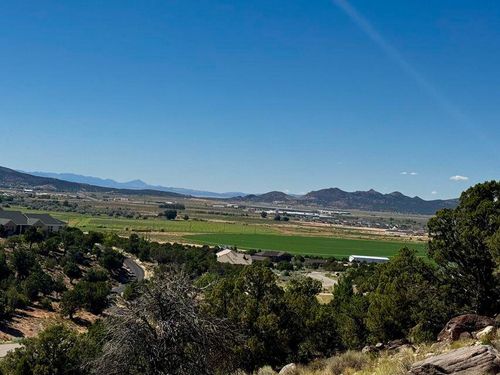 1085 S Canyon Dr, Cedar City, UT, 84720-6248 | Card Image