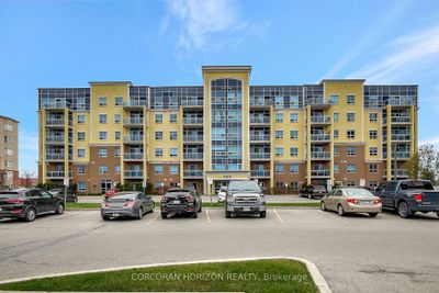 210 - 1419 Costigan Rd, Condo with 2 bedrooms, 2 bathrooms and 2 parking in Milton ON | Image 1