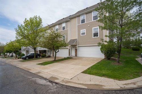 107-2150 Ne 18th St, Grimes, IA, 50111-4735 | Card Image