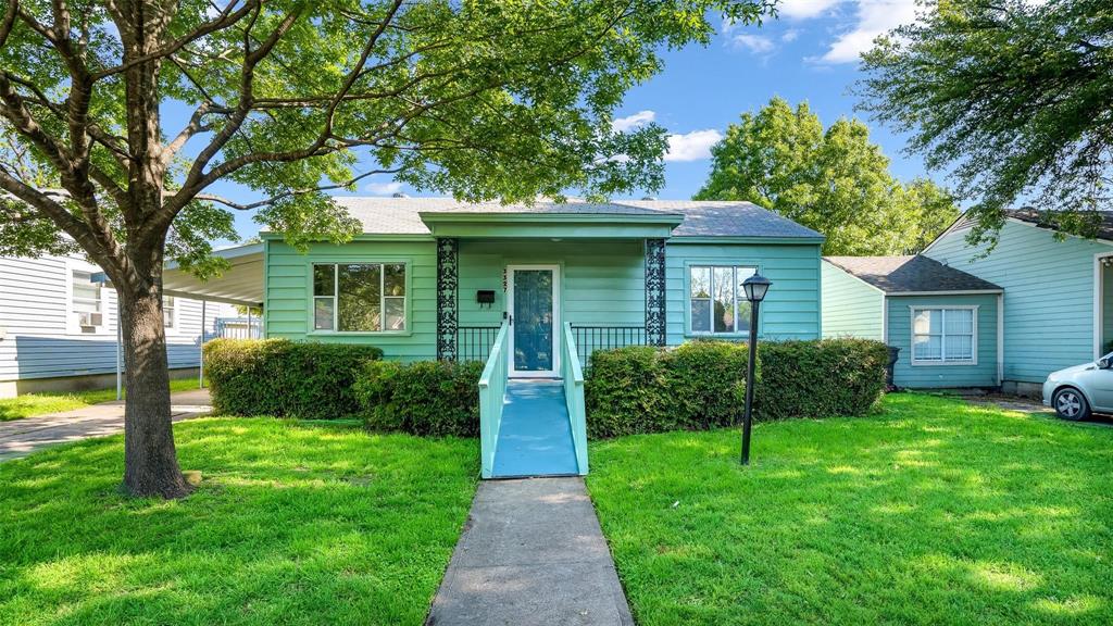 June Dr, Dallas, TX 75211