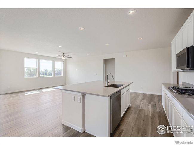 2543 Grizzly Pl, House other with 5 bedrooms, 3 bathrooms and 3 parking in Johnstown CO | Image 10