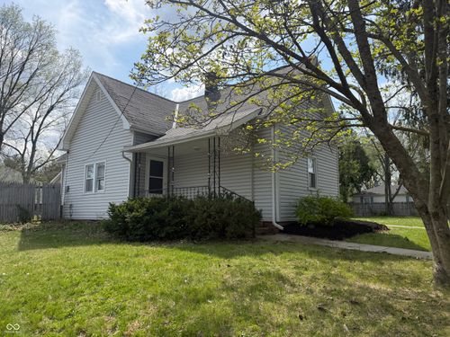 355 Park St, Noblesville, IN, 46060-1421 | Card Image