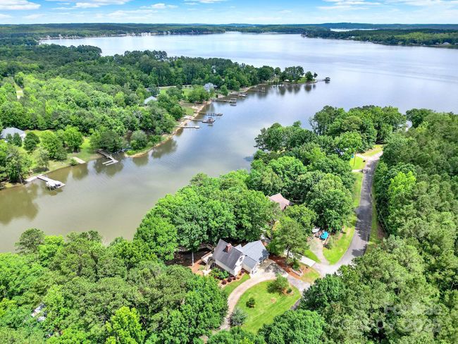 2248 White Heron Rd, House other with 3 bedrooms, 2 bathrooms and null parking in Liberty Hill SC | Image 44
