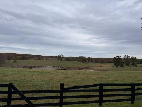 760 Long Branch Rd, Jeffersonville, KY, 40337-9605 | Card Image