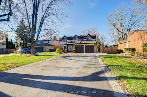 72 Rose Way, Markham, ON, L3P3S6 | Card Image