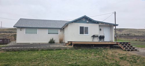 28790 Highway 22, Prosser, WA, 99350-9564 | Card Image