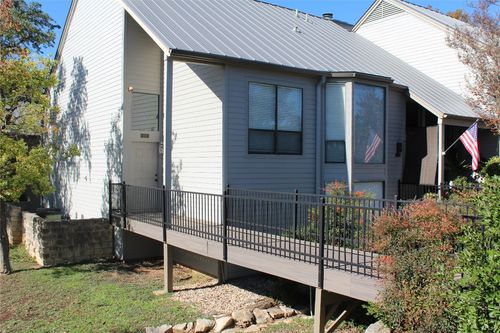 108c-108 World Of Tennis Sq, Lakeway, TX, 78738-1104 | Card Image