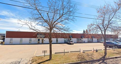 11621 145 St Nw, Edmonton, AB, T5M1V9 | Card Image