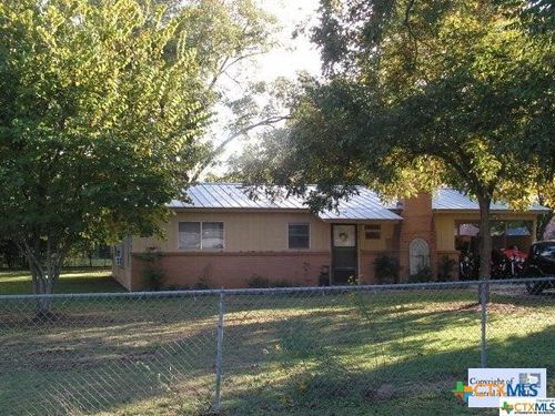 485 Live Fls, Canyon Lake, TX, 78133-4532 | Card Image