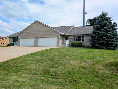 1007 Linden Street, Decorah, IA, 52101 | Card Image