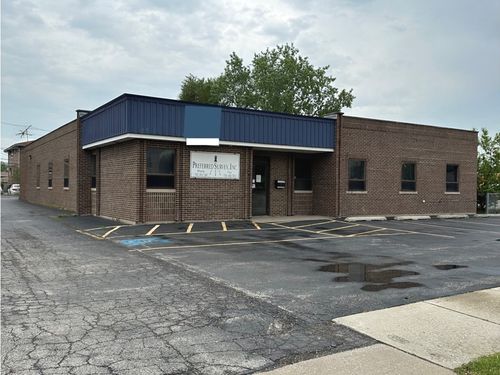 7845 W 79th St, Bridgeview, IL, 60455-1467 | Card Image