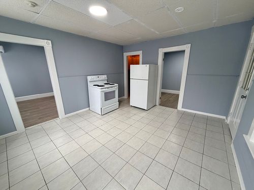 apt-6-22 Knowlton St, Gardner, MA, 01440-2600 | Card Image