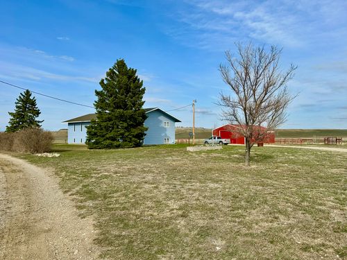 369 Mt Hwy 300, Ryegate, MT, 59074 | Card Image