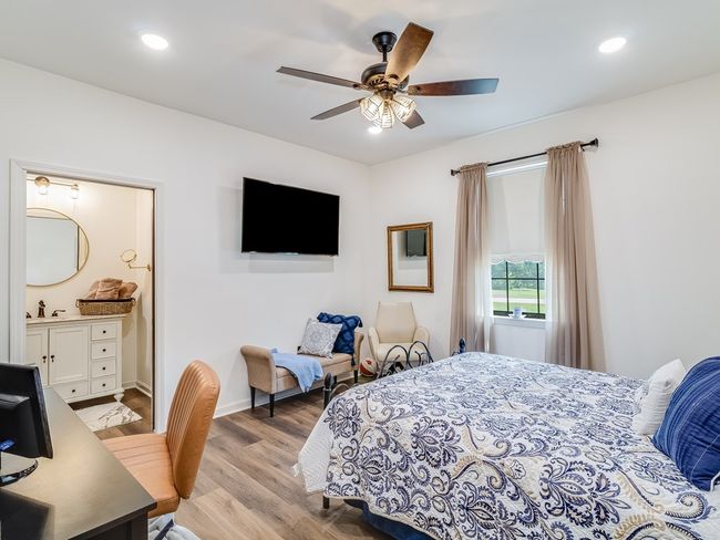 655 An County Road 403, Home with 3 bedrooms, 3 bathrooms and 3 parking in Palestine TX | Image 37