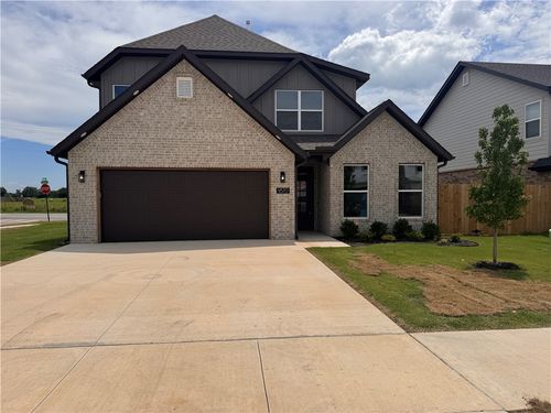 1870 Momi St, Centerton, AR, 72719-7085 | Card Image